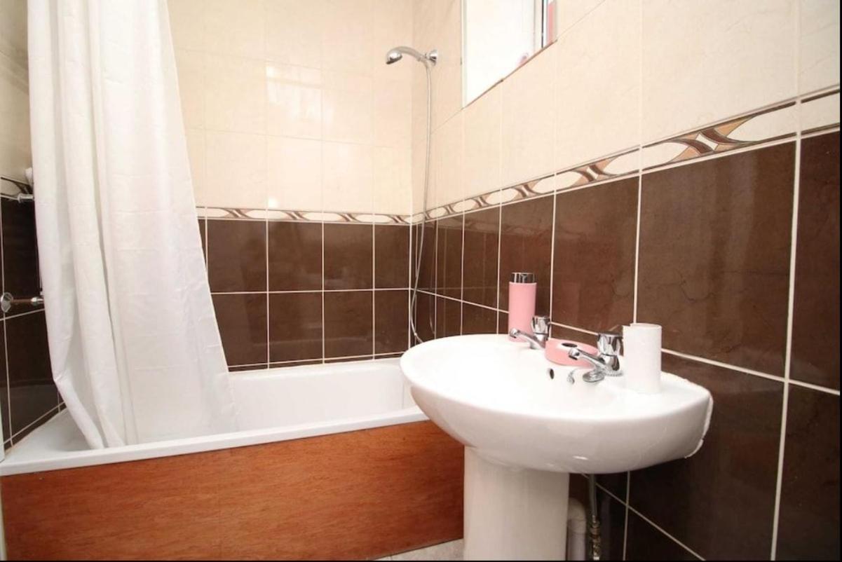 Principality House By Mia Living 3 Bedroom Apartment A 5 Min Walk To Principality Stadium Cardiff Exterior photo