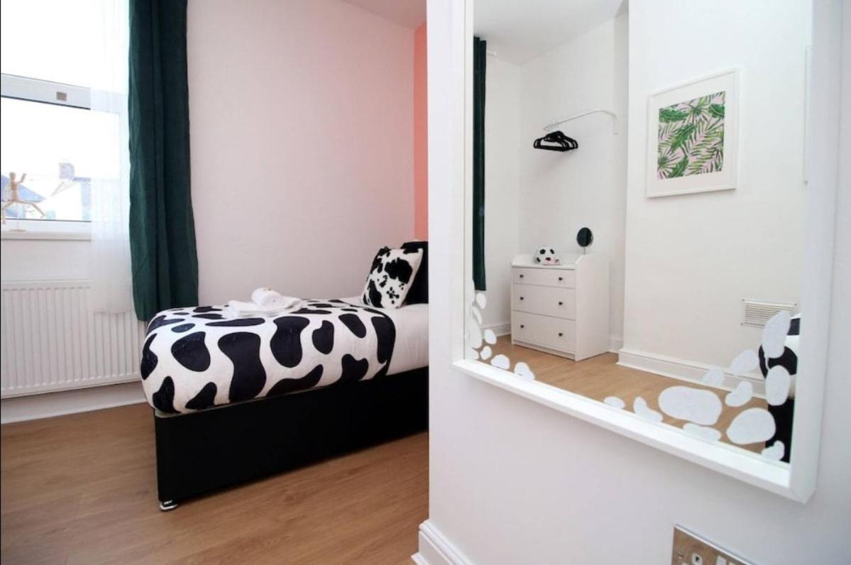 Principality House By Mia Living 3 Bedroom Apartment A 5 Min Walk To Principality Stadium Cardiff Exterior photo